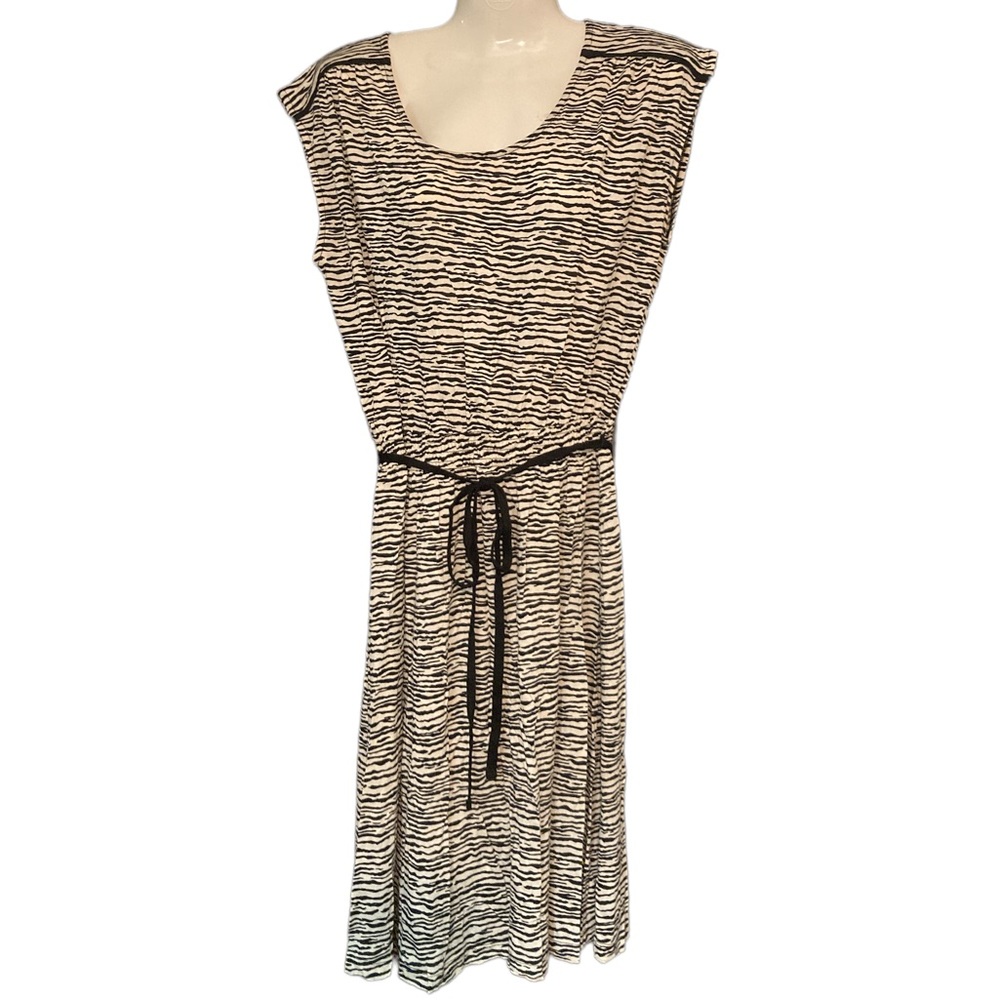 LOFT Knit Dress Small Zebra Stripe Tie Elastic Waist Black White Cap Sleeve
